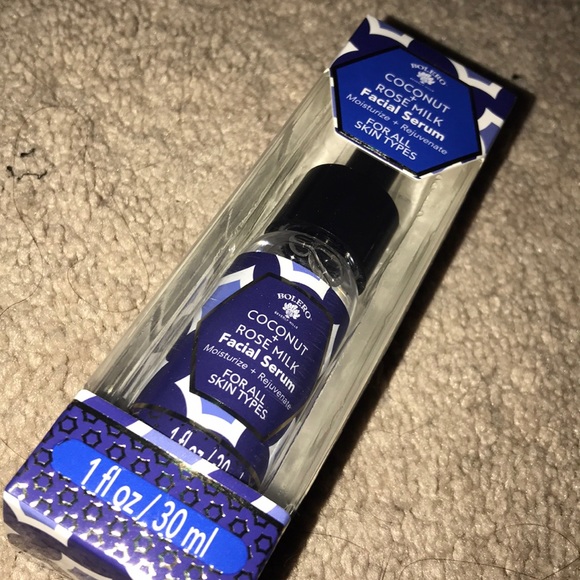 coconut rose milk facial serum
